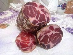 .....Сыровяленая шея, 2 месяца..