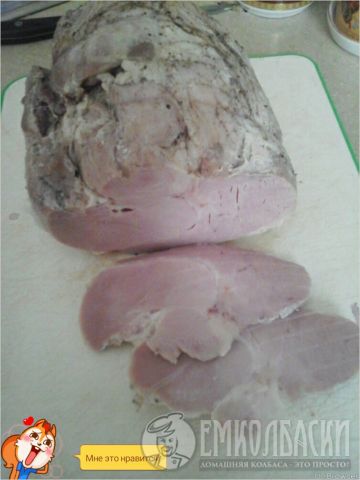 Цельнокусковая ветчина