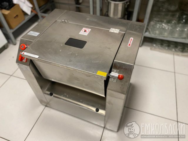 WhatsApp Image 2025 12 08 At 22.33.17 WhatsApp Image 2025 12 08 At 22.33.17