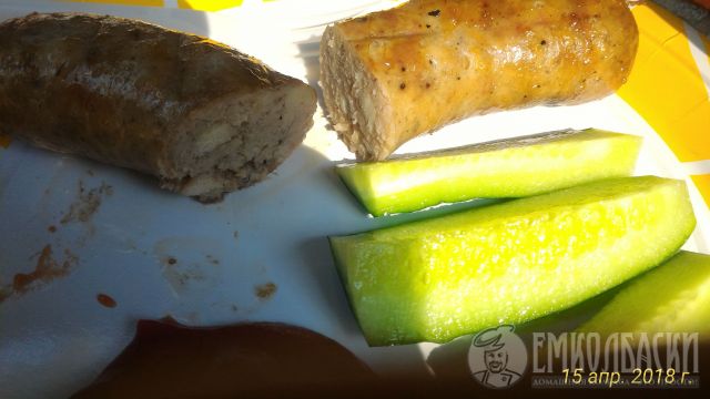 Куриные колбаски