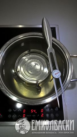 Ветчина Мраморная в ветчиннице