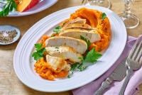 Kuerbis-Pueree-mit-Haehnchenbrustfilet.jpg