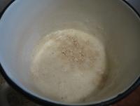 1 яйца с сахаром и дрожжи.jpg