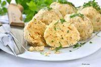 Semmelknödel Kopie.jpg